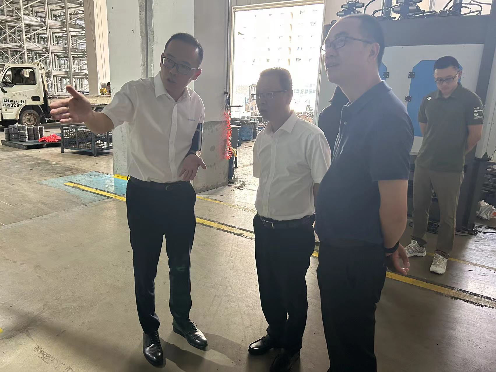 超聲波清洗技術:展現金屬工藝品的精美與質感 超聲波清洗技術:展現金屬工藝品的精美與質感