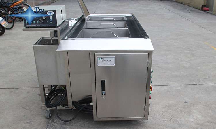 超聲波清洗機:寶石首飾金屬光彩和亮度的恢復利器 超聲波清洗機:寶石首飾金屬光彩和亮度的恢復利器